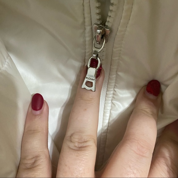 RUDSAK Size Sm White Down Filled Fur Trim Hood - Picture 8 of 15